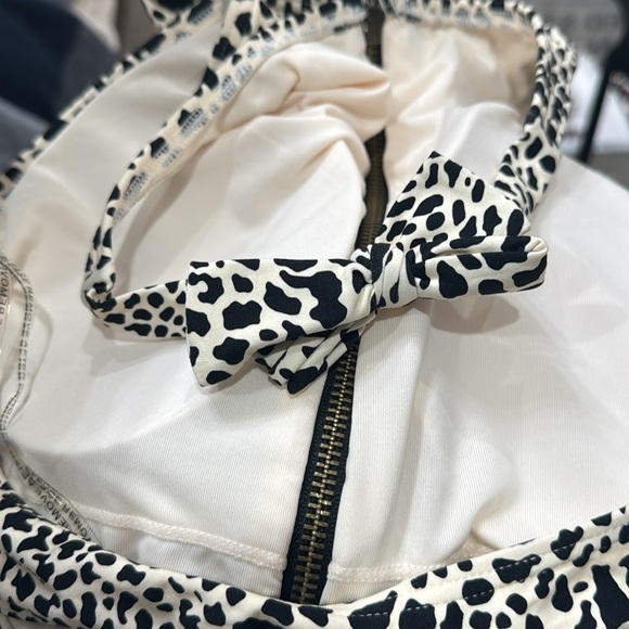 NWT Michael Kors Abstract Animal Print Zip Front Swimsuit Size 12 - Picture 5 of 7